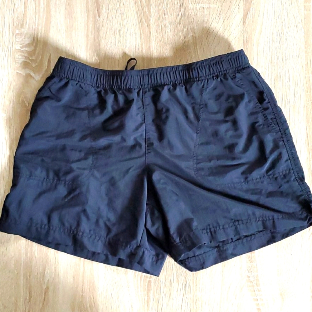 Columbia shorts